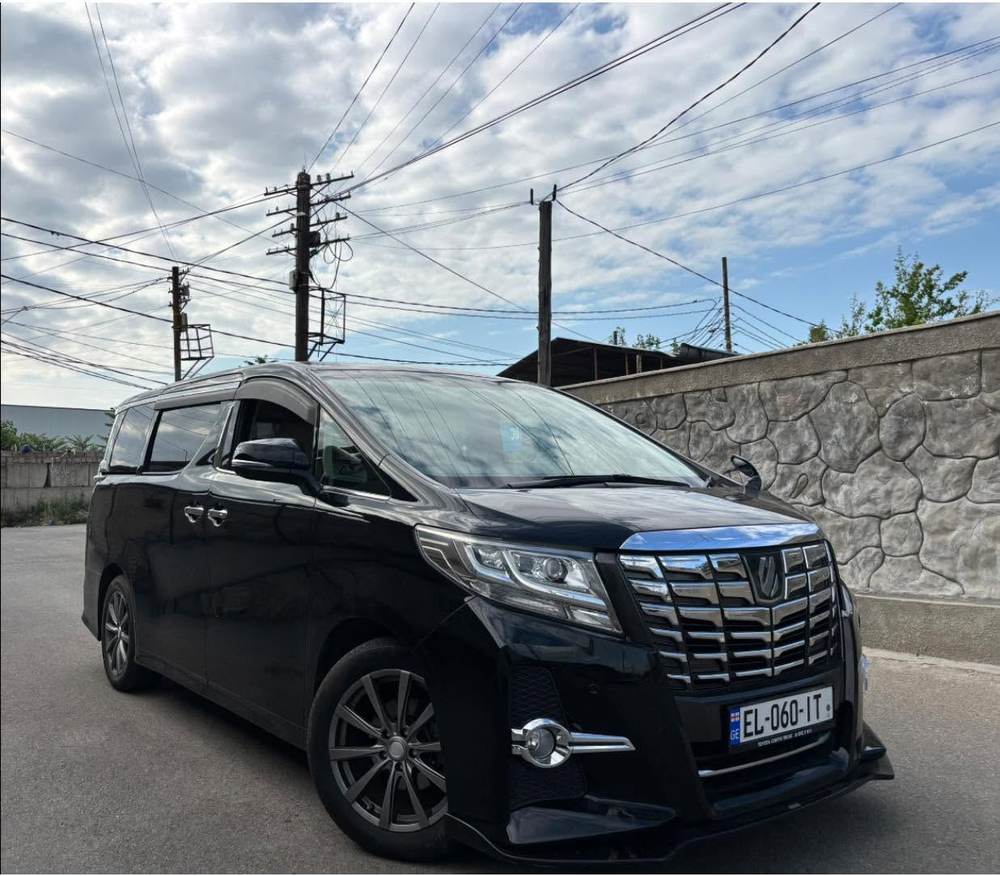 Toyota Alphard, экстерьер спереди